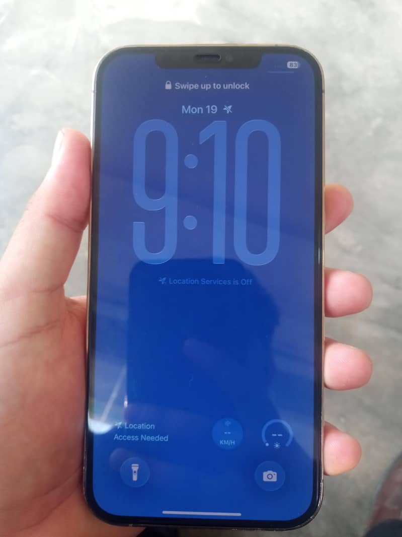 Apple iPhone 12 Pro Max 1