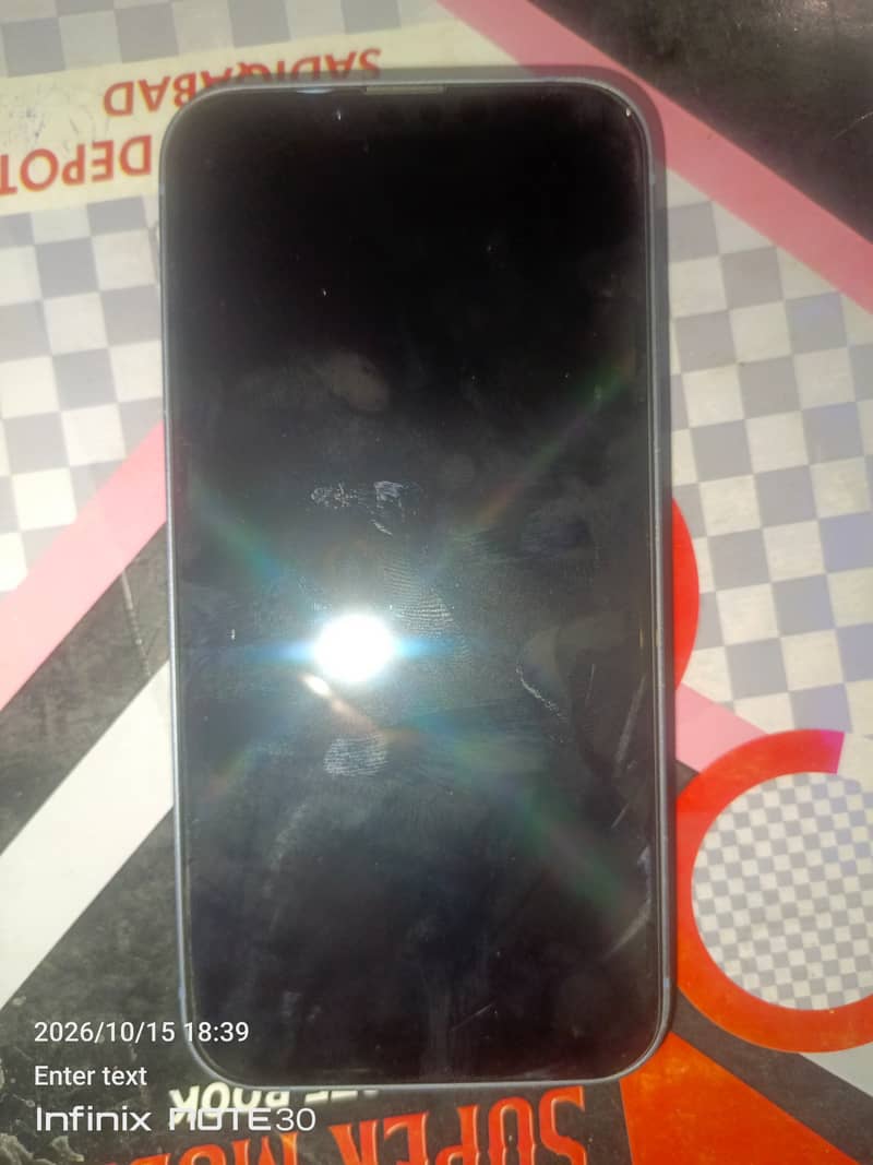 Apple iPhone 14 3