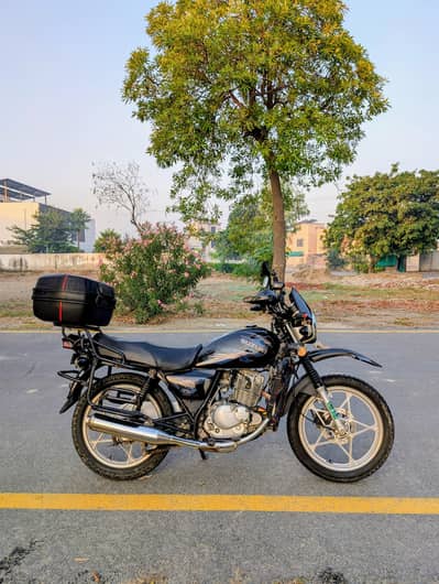 Suzuki GS 150 SE Ready Tour Bike