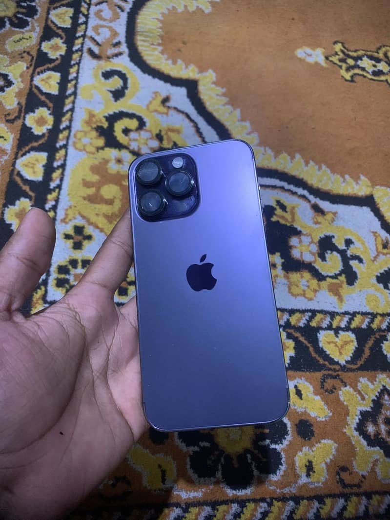 Apple iPhone 14 Pro Max 2
