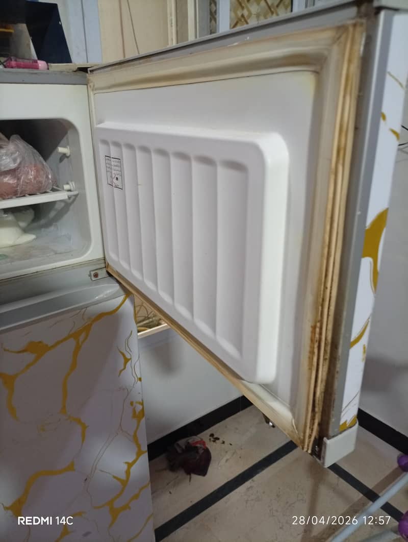 haier fridge 1
