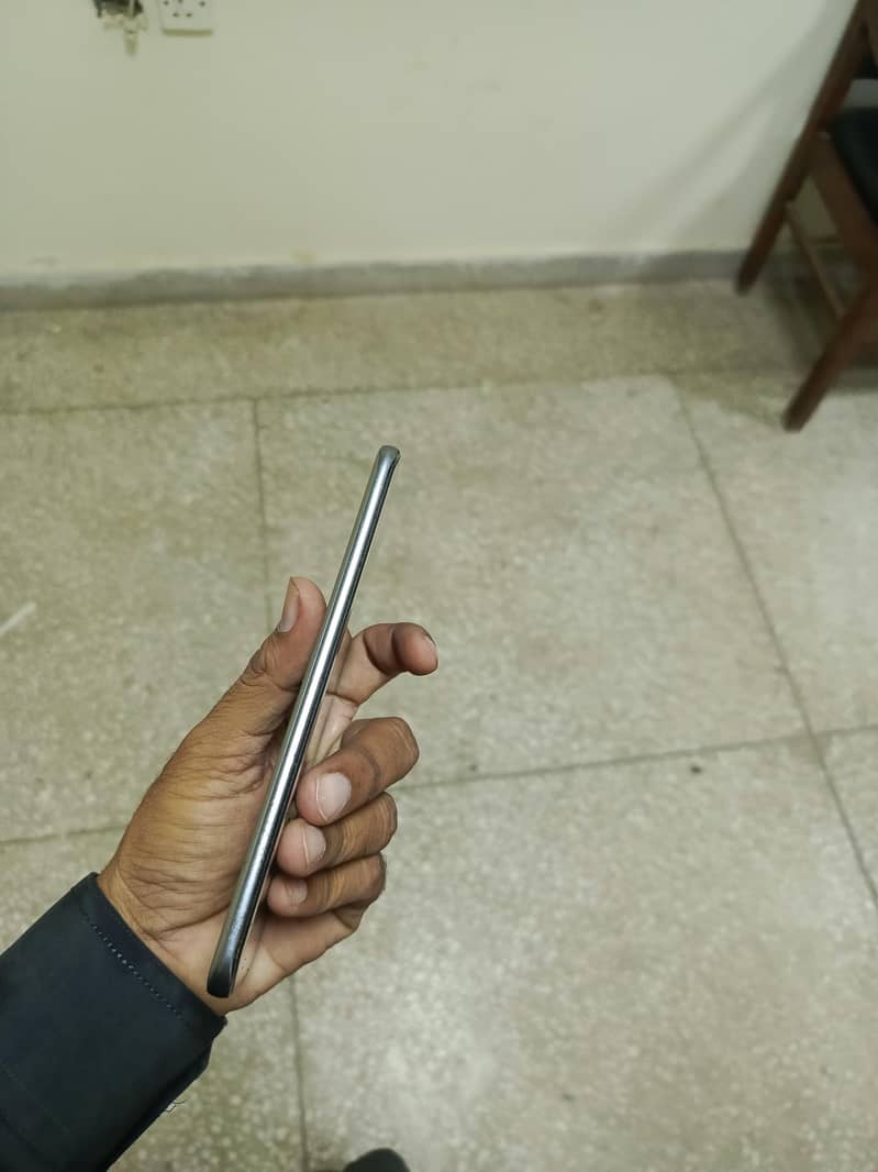 Tecno Spark 40 pro plus 4