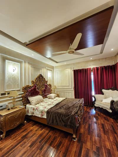 Upper Portion of 10 Marla Furnished House For Rent In Bahria Town Lahore