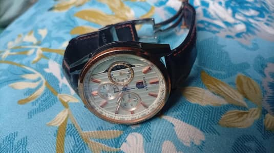 TAG Heuer Carrera Style Chronograph Watch – Black Strap, Golden Bezel