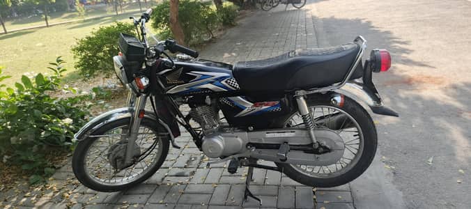 Honda 125 lush condition first owner
