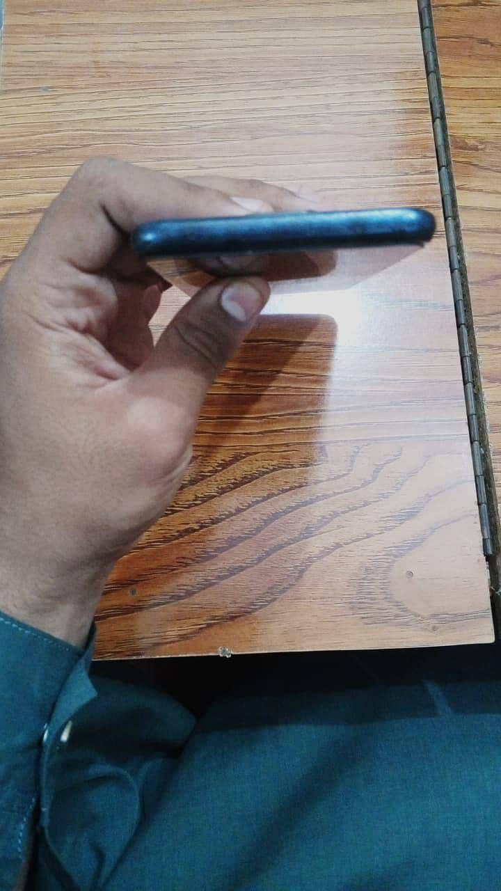 Xiaomi Redmi Note 9S 2