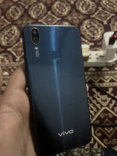 Vivo Y11