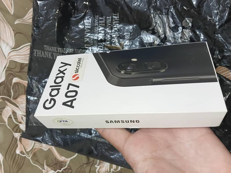 Samsung Mobile A07 3