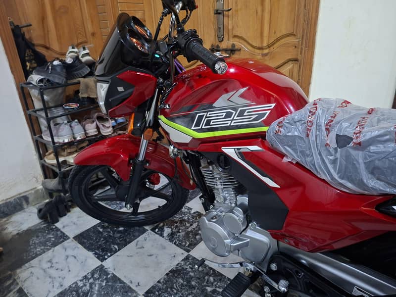 CB 125f 3