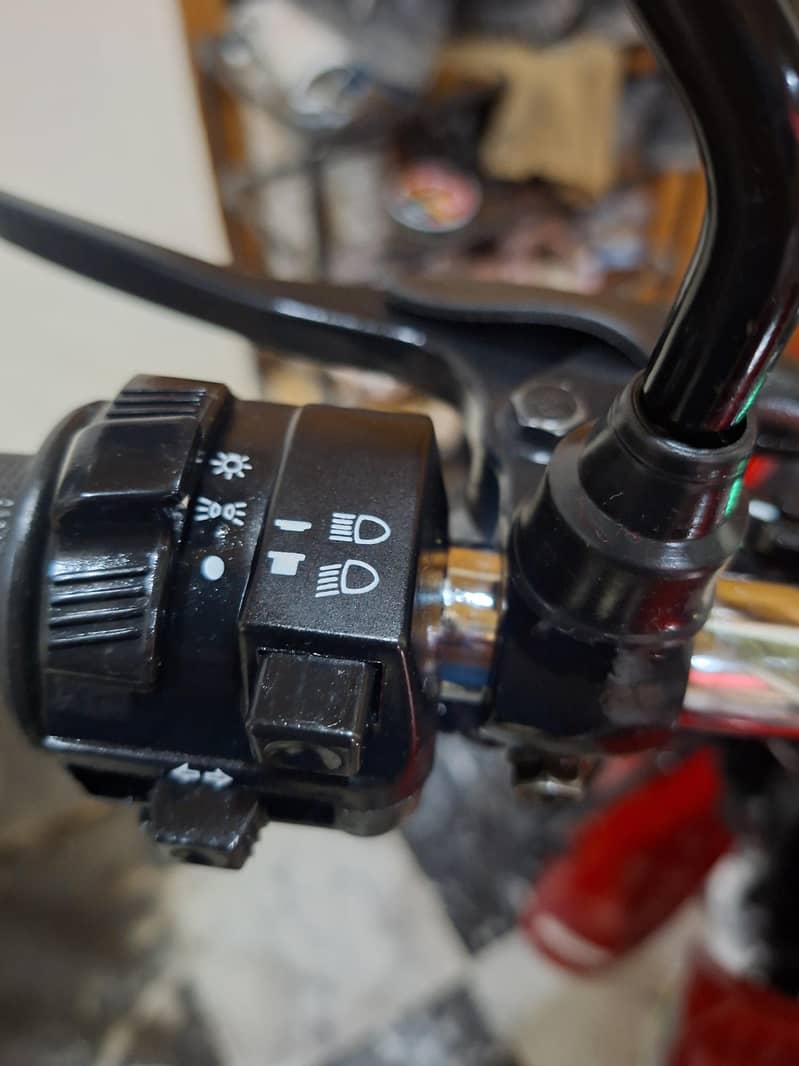 CB 125f 6