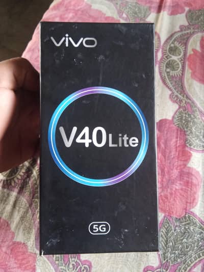 Vivo V40 Lite