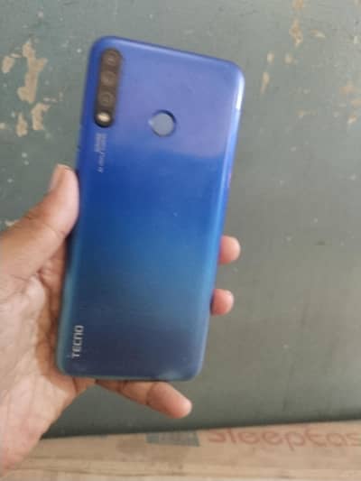 Tecno Spark 4 3 32