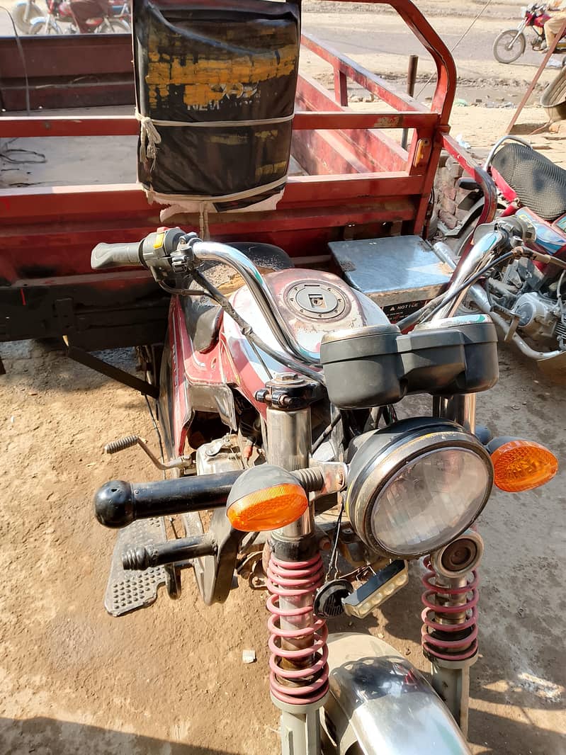 loder rickshaw 10/10 2