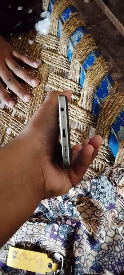Infinix Hot 50i
