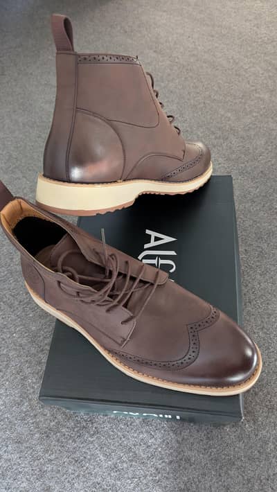 AlfAin Chelsea Boots