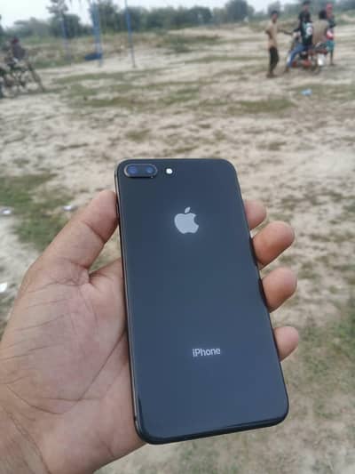 Apple iPhone 8 Plus