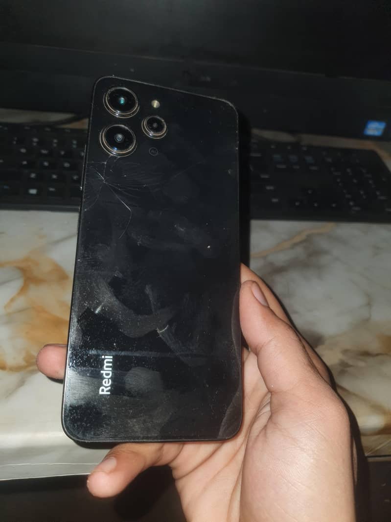 Xiaomi Redmi 12 4