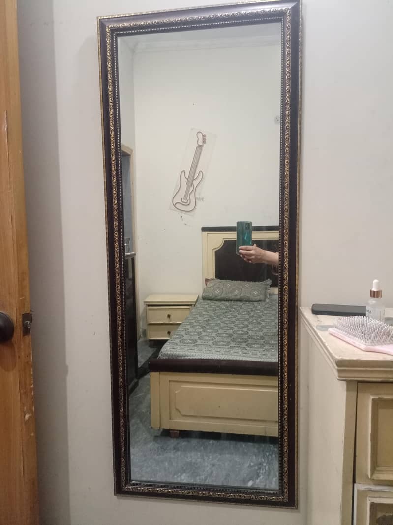 two used mirrors 2