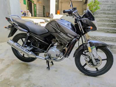YAMAHA YBR125