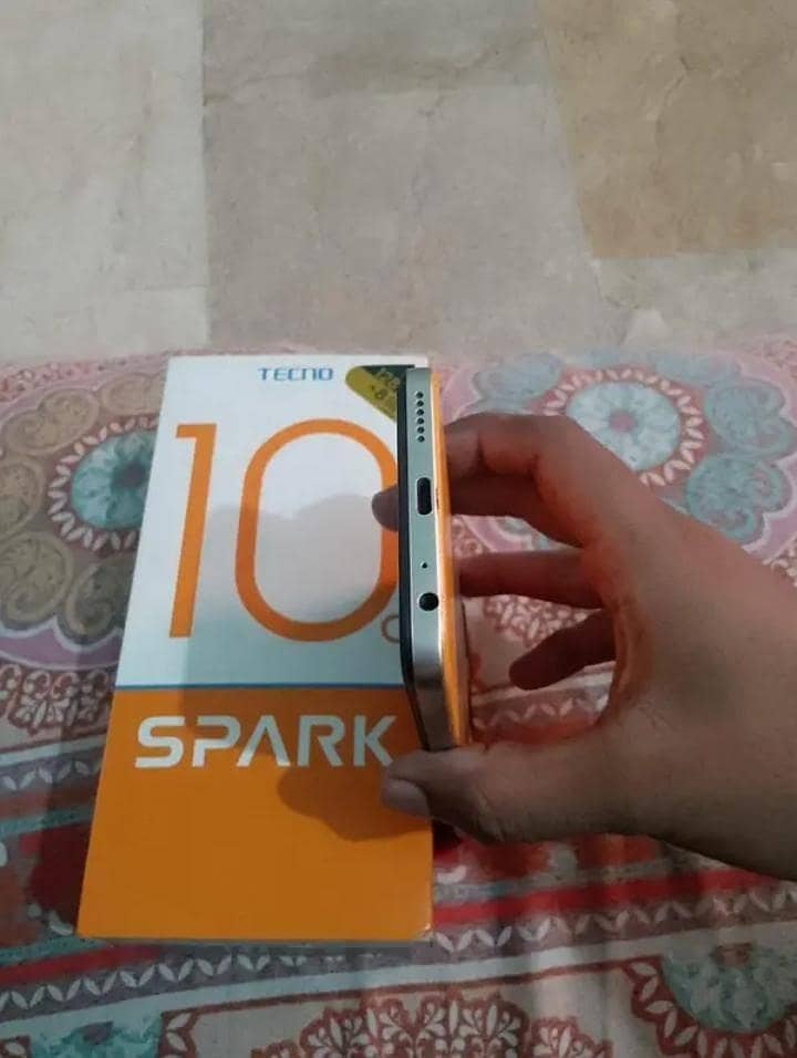 Tecno Spark 10C 6