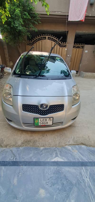 Toyota Vitz 2006
