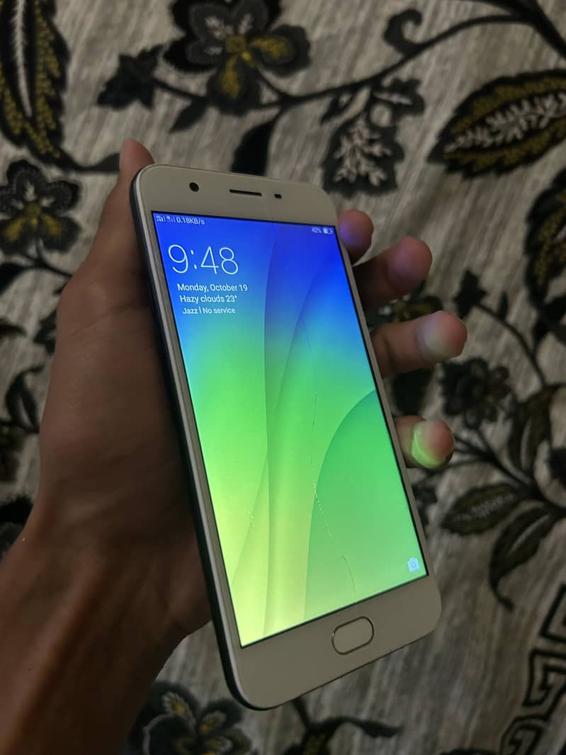 OPPO A57 2