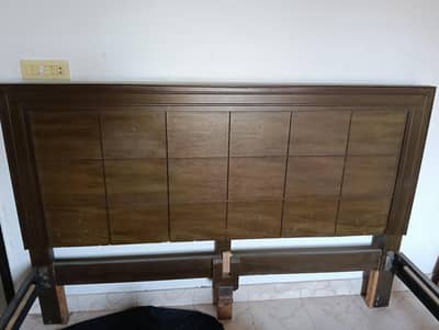 Double bed with side tables