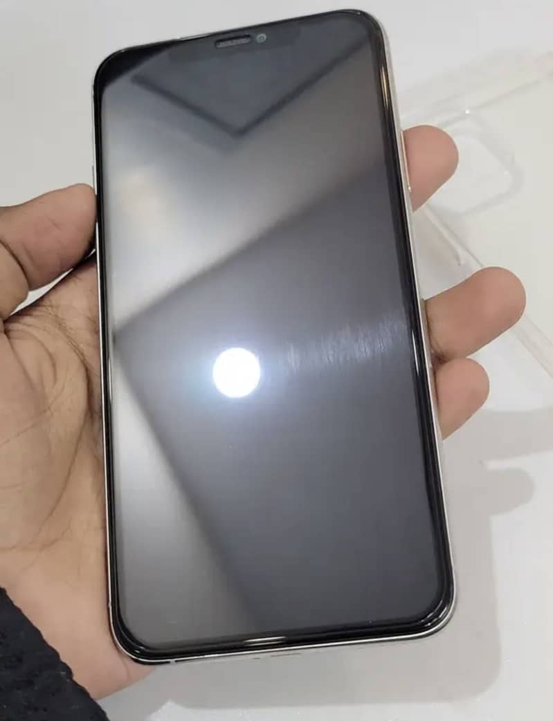 Iphone 11 pro max exchange possible 4