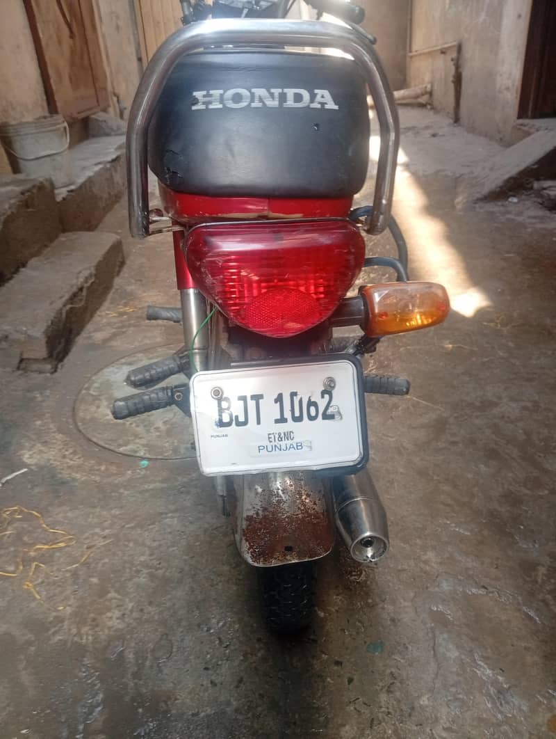 ہونڈا 70cc 4