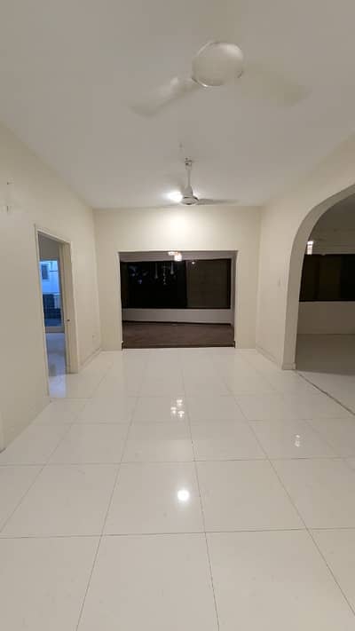 Flat For rent In Clifton - Block 2