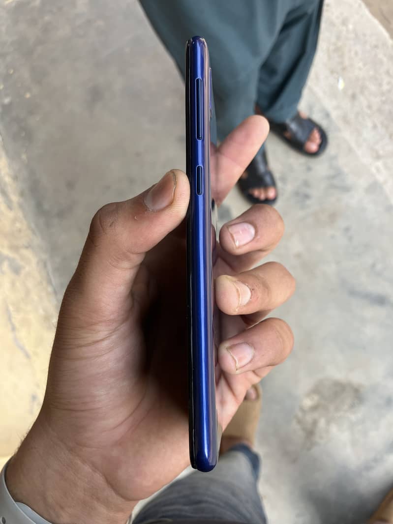 Samsung Mobile A10 4