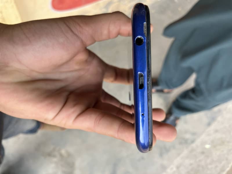 Samsung Mobile A10 5