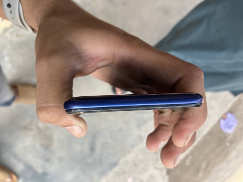 Samsung Mobile A10 6