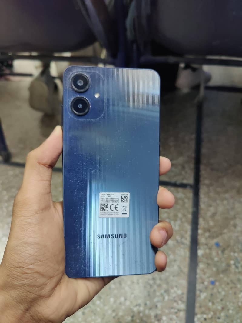 Samsung Mobile A06 0