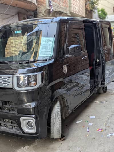 Toyota / daistu wake 2018 660cc cheap price