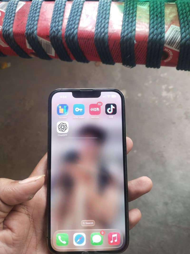 Apple iPhone 13 Pro 2