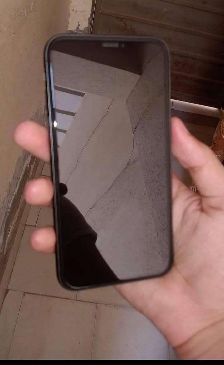 Apple iPhone 11 1