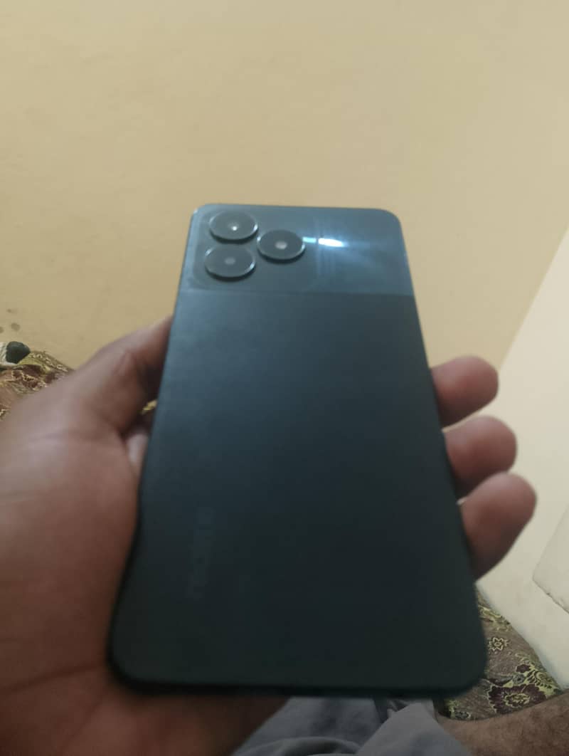 Realme C51 4