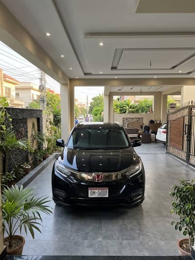 Honda Vezel 2016