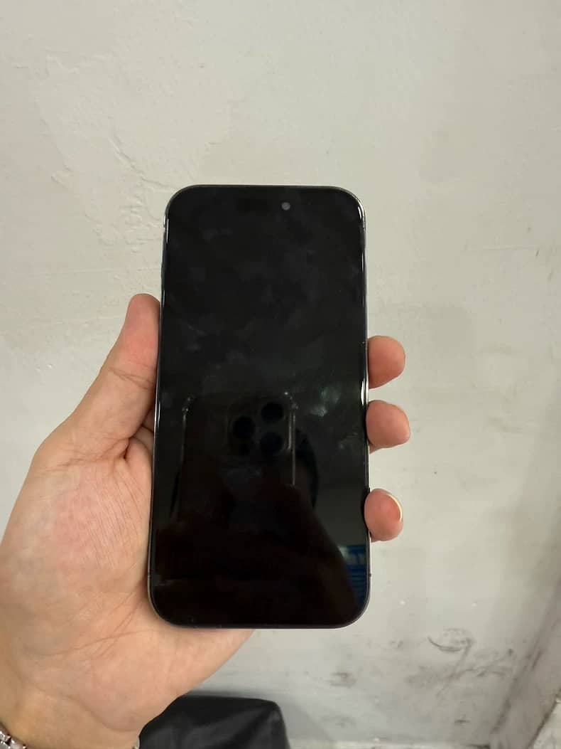 Apple iPhone 14 Pro- us version 256GB 3