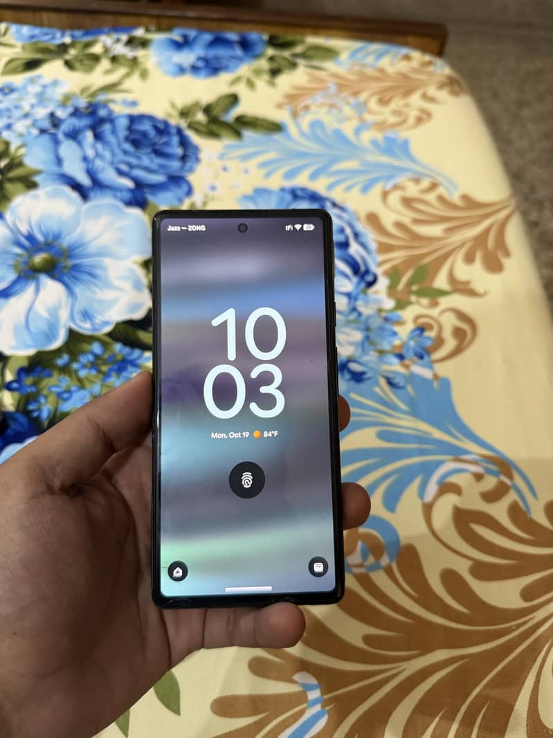 Google Pixel 6a 1