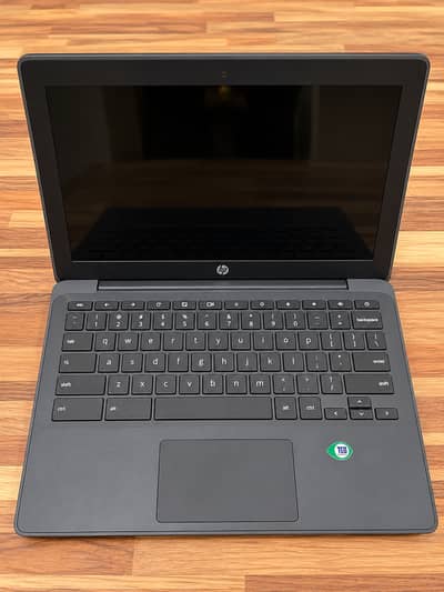 HP Chromebook G8 – 4GB RAM / 32GB Storage