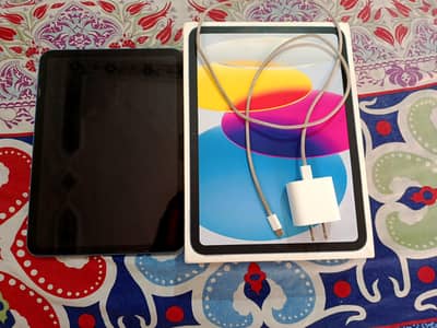iPad 11th Generation (A16) – 128GB Wi-Fi | 10/10 Condition