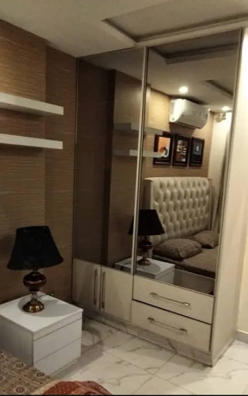 Daily Basis 1 bed outclass flat 2