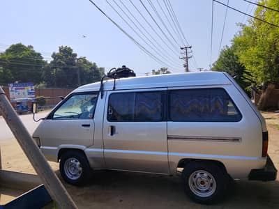 Toyota Town Ace 1986