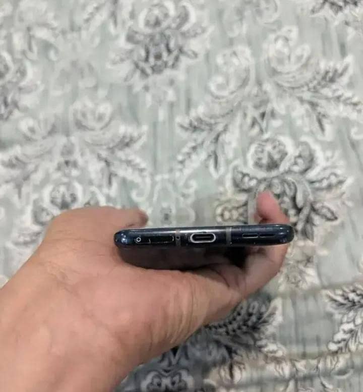 One plus 8 pro 3