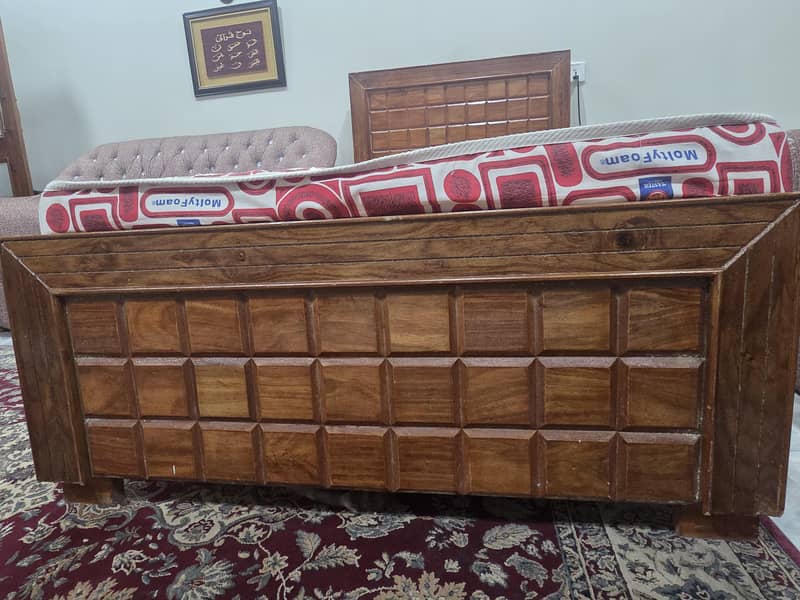 Single Bed with mattress 2
