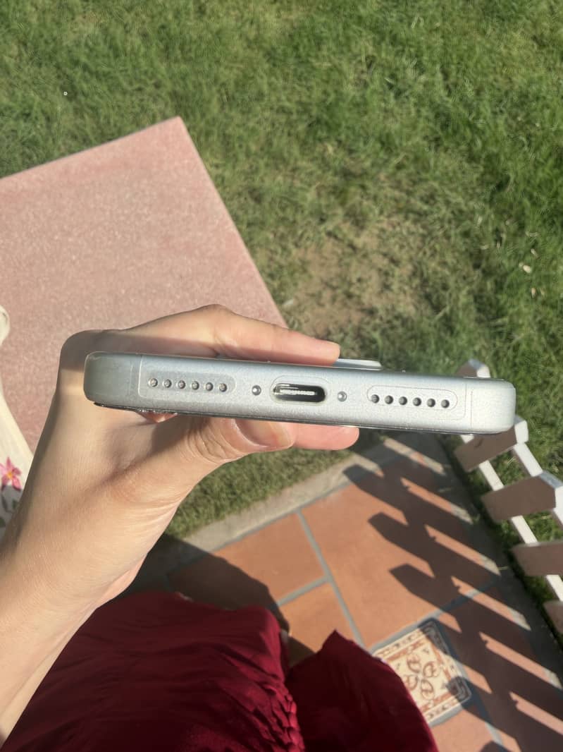 Apple iPhone 17 Pro Max 1