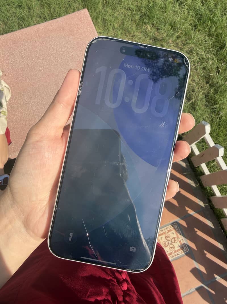 Apple iPhone 17 Pro Max 6