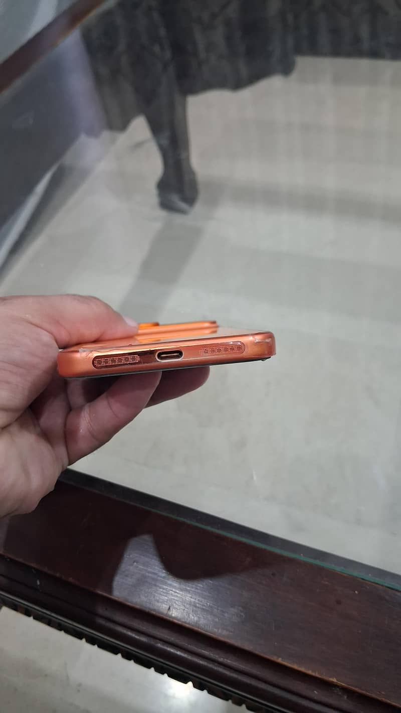 Apple iPhone 17 Pro Max 5